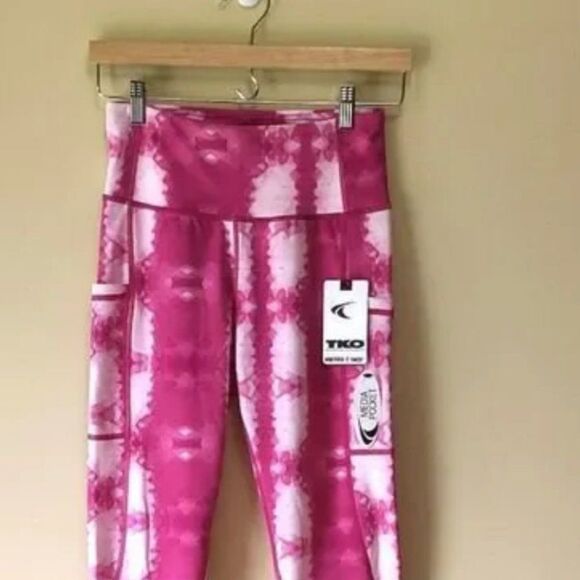 TKO Technical Knockout Leggings Workout Pants NWT Size Medium - Picture 1 of 6